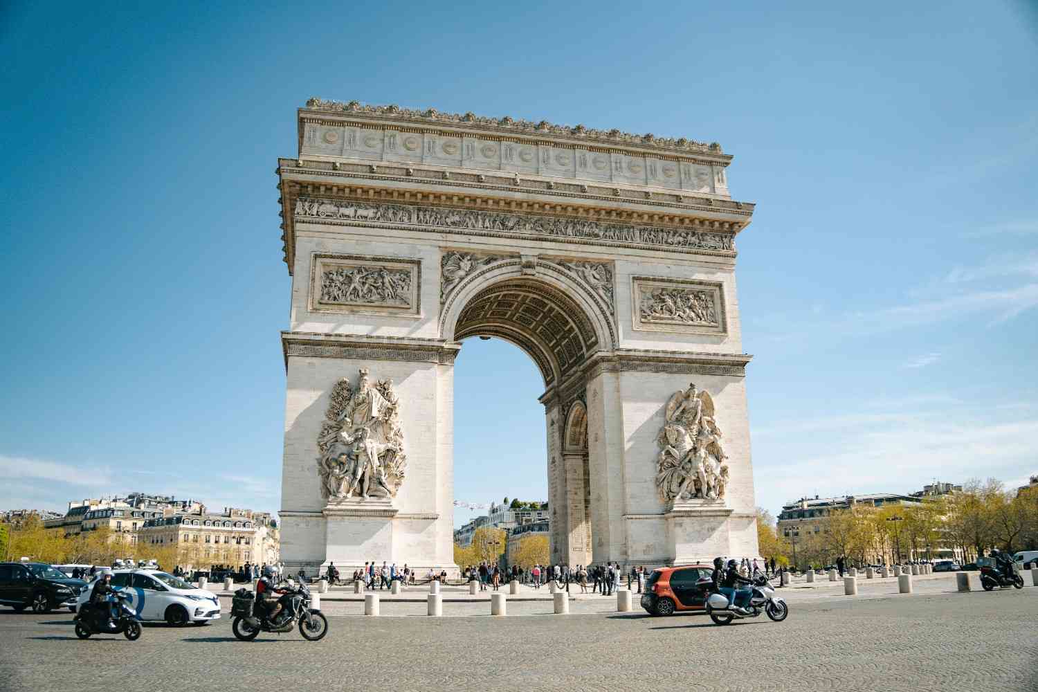Arc de Triomphe Paris Tickets & Tour 2026 | Global Tour Buddy