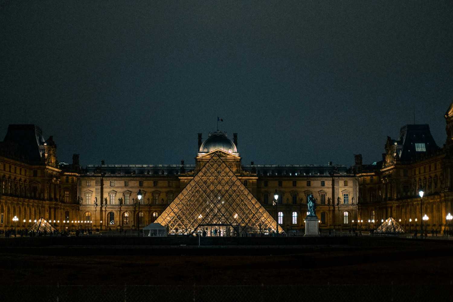 Louvre Museum Tickets & Tour Paris | Global Tour Buddy