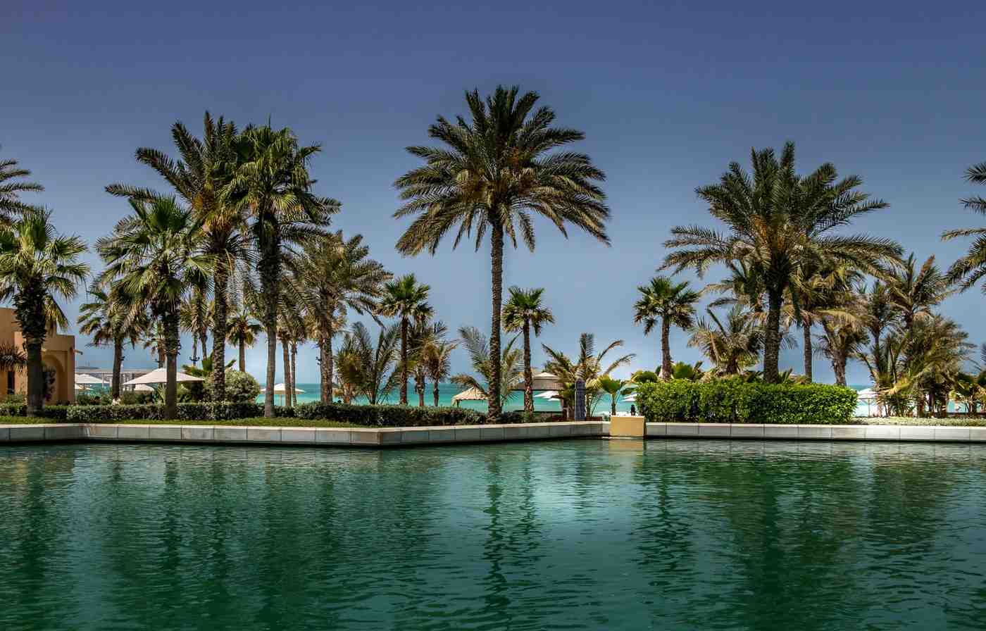 Palm Jumeirah Tour Dubai – Island Experience